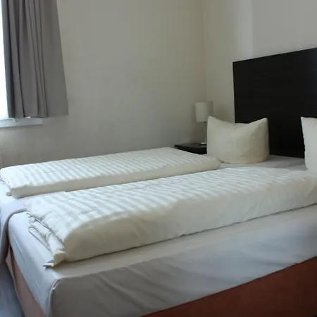 Fair Hotel Frankfurt - An Der Messe-2